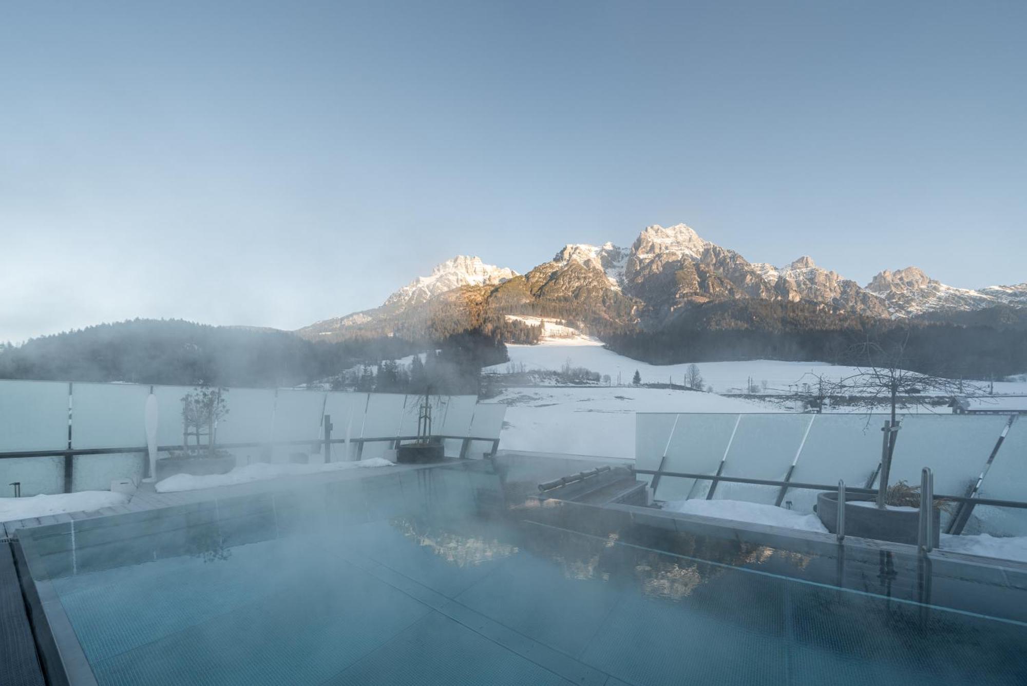 Hotel Salzburger Hof Leogang Exteriör bild